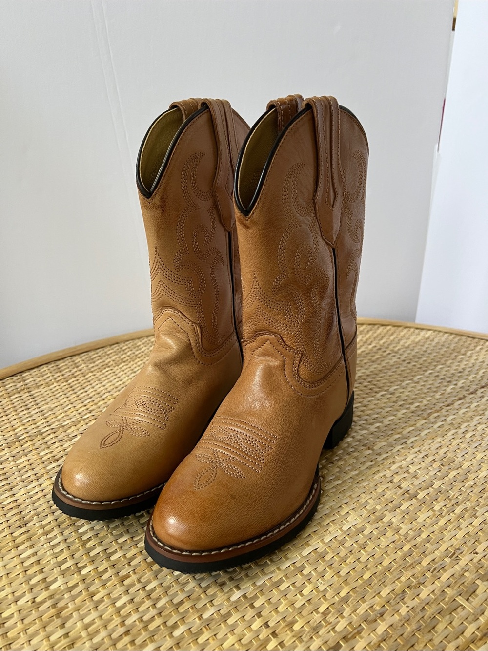 Cody James Kids Leather Cowboy Cowgirl Boots Light brown Unisex Embroidered 1.5